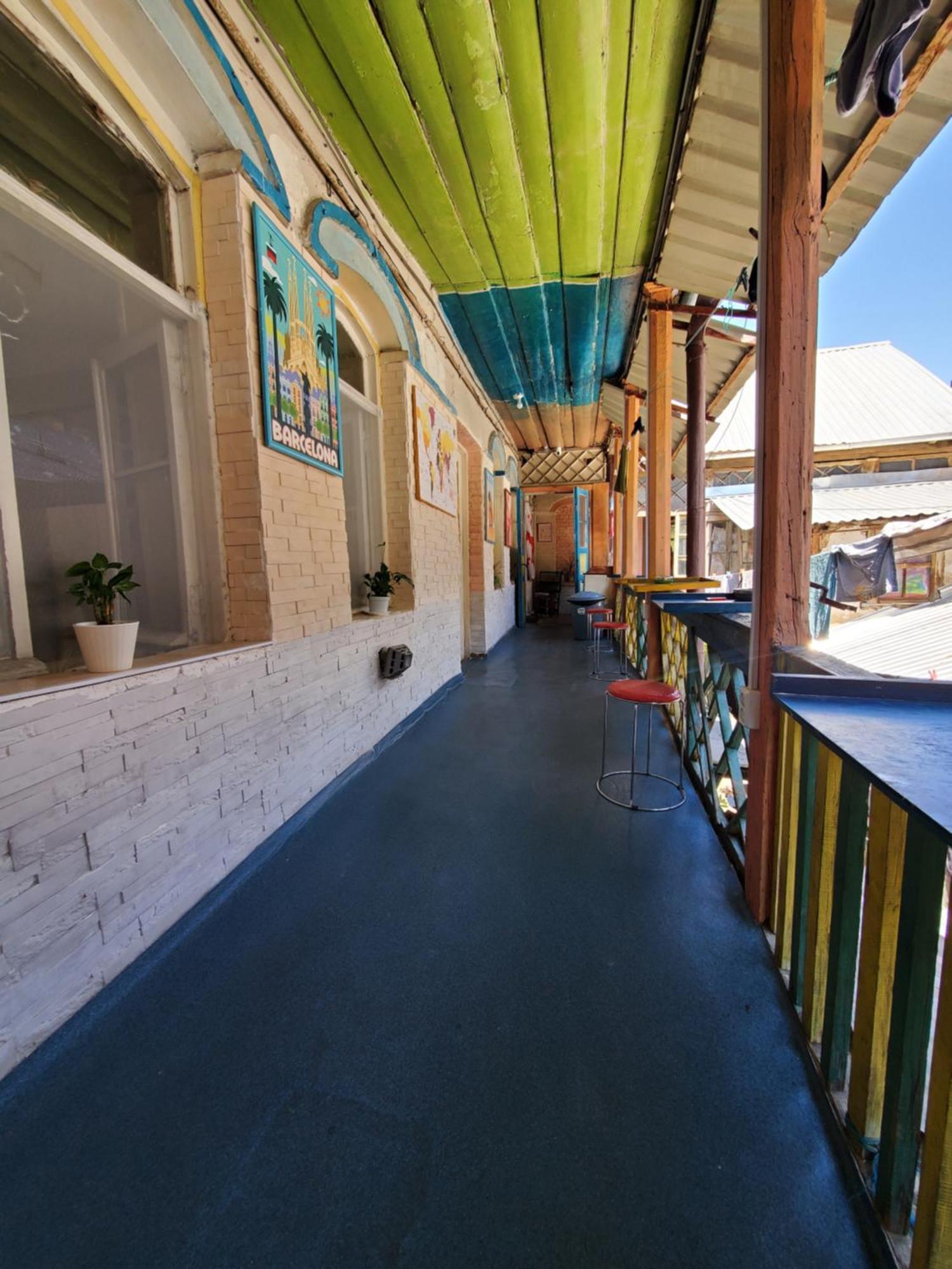 El Hostal Tbilisi Exterior foto